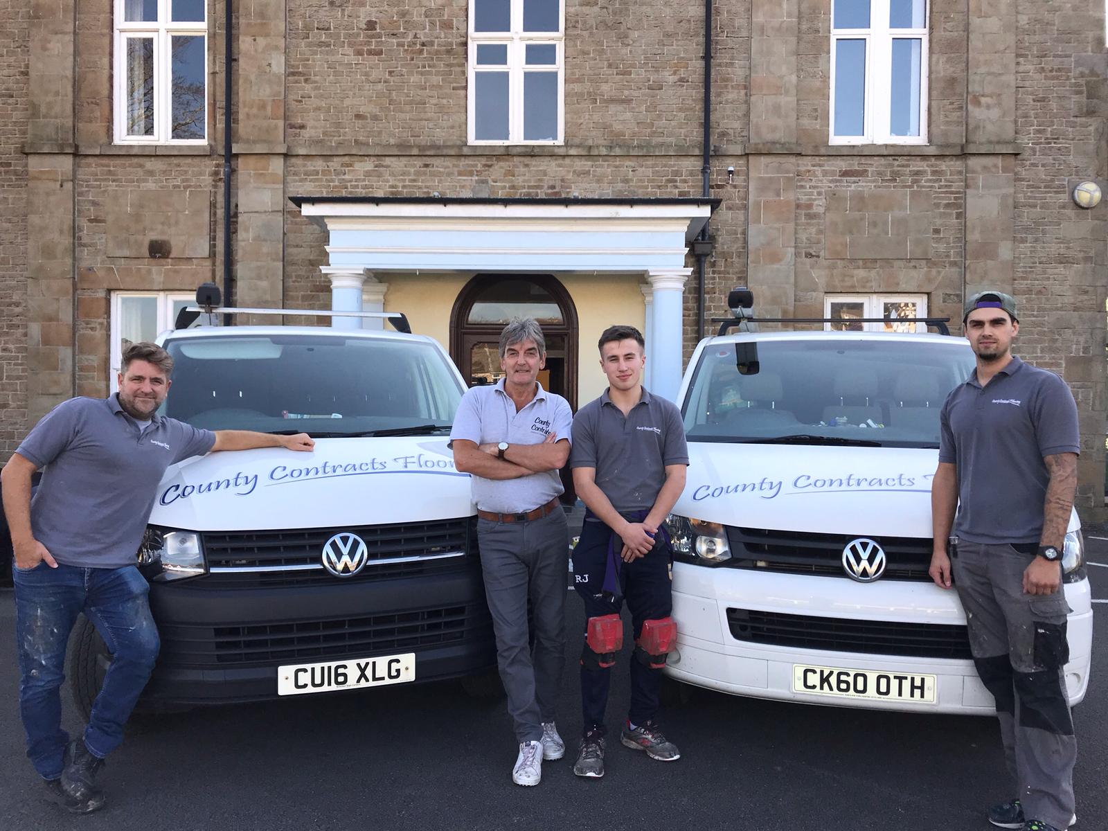 Team Photo 2019 Team Photo & Van